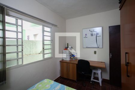 Casa à venda com 270m², 4 quartos e 4 vagas Casa à venda com 270m², 4 quartos e 4 vagasQuarto 3