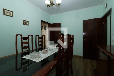 Casa à venda com 242m², 3 quartos e 3 vagasCopa