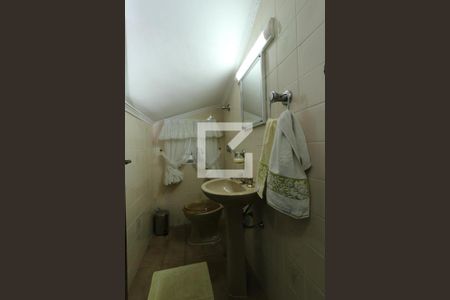 Casa à venda com 242m², 3 quartos e 3 vagasLavabo