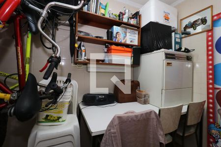 Casa à venda com 242m², 3 quartos e 3 vagasQuarto de Serviço