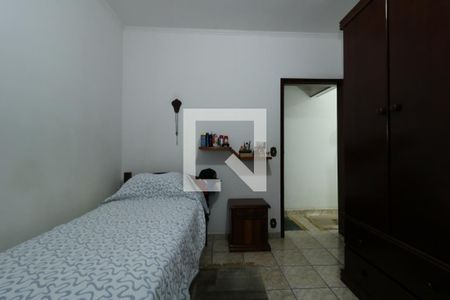 Casa à venda com 242m², 3 quartos e 3 vagasQuarto 2