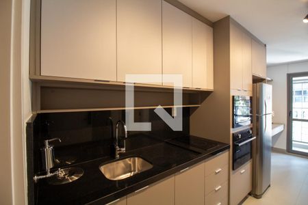 Cozinha  de apartamento para alugar com 1 quarto, 24m² em Campo Belo, São Paulo