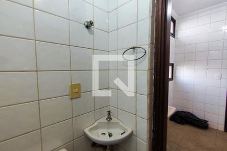 Apartamento para alugar com 130m², 4 quartos e 1 vagaBanheiro de Serviço 