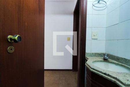 Apartamento para alugar com 130m², 4 quartos e 1 vagaLavabo 