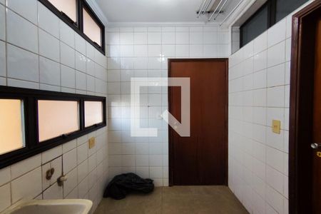 Apartamento para alugar com 130m², 4 quartos e 1 vagaÁrea de Serviço 
