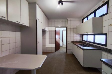 Apartamento para alugar com 130m², 4 quartos e 1 vagaCozinha 