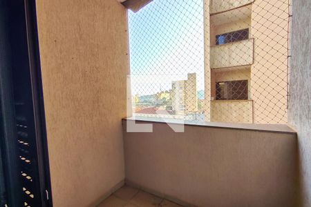 Apartamento para alugar com 130m², 4 quartos e 1 vagaSacada do Quarto 2 