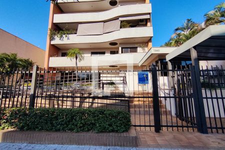 Apartamento para alugar com 130m², 4 quartos e 1 vagaFachada 