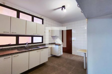 Apartamento para alugar com 130m², 4 quartos e 1 vagaCozinha 
