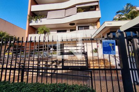 Apartamento para alugar com 130m², 4 quartos e 1 vagaFachada 