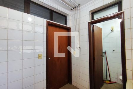 Apartamento para alugar com 130m², 4 quartos e 1 vagaÁrea de Serviço