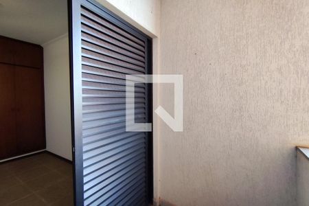 Apartamento para alugar com 130m², 4 quartos e 1 vagaSacada do Quarto 2
