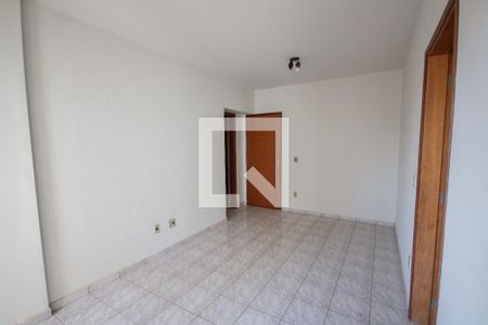 Sala de apartamento para alugar com 2 quartos, 82m² em Centro, Ribeirão Preto
