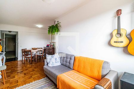 Apartamento à venda com 74m², 3 quartos e 1 vaga Apartamento à venda com 74m², 3 quartos e 1 vagaSala