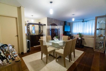 Sala de casa à venda com 3 quartos, 150m² em Jabaquara, São Paulo