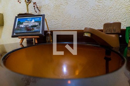 Casa à venda com 150m², 3 quartos e 3 vagasLavabo Detalhe