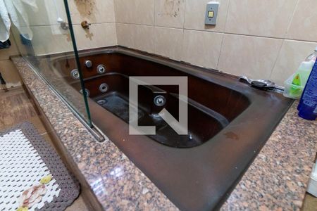 Casa à venda com 150m², 3 quartos e 3 vagasBanheiro da Suíte 1 Detalhe