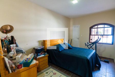 Casa à venda com 150m², 3 quartos e 3 vagasSuíte 2