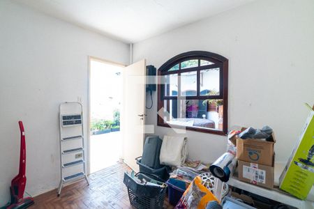 Casa à venda com 150m², 3 quartos e 3 vagasQuarto de Serviço