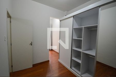 Quarto 2 de apartamento para alugar com 2 quartos, 63m² em Grajau, Rio de Janeiro