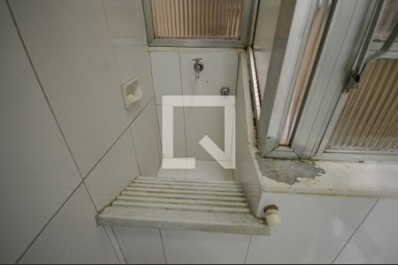 Área de Serviço de apartamento para alugar com 2 quartos, 63m² em Grajau, Rio de Janeiro