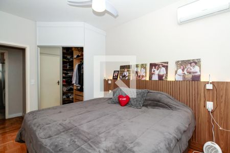 Apartamento à venda com 74m², 2 quartos e 1 vagaQuarto 2