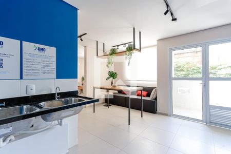 Apartamento à venda com 38m², 2 quartos e sem vagaÁrea comum 