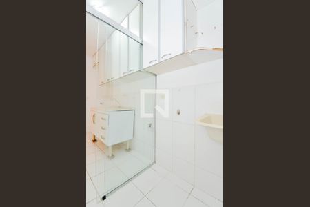 Apartamento para alugar com 45m², 2 quartos e 1 vagaÁrea de Serviço