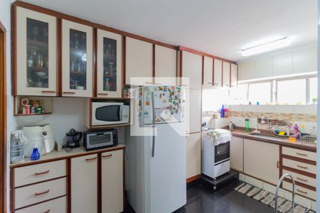 Apartamento à venda com 67m², 2 quartos e 1 vagaCozinha e área de serviço