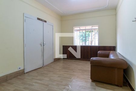 Casa para alugar com 700m², 7 quartos e 1 vaga Casa para alugar com 700m², 7 quartos e 1 vagaQuarto 4
