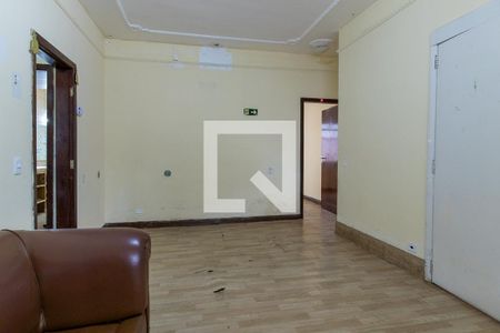 Casa para alugar com 700m², 7 quartos e 1 vaga Casa para alugar com 700m², 7 quartos e 1 vagaQuarto 4