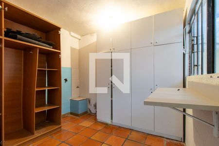 Casa para alugar com 700m², 7 quartos e 1 vaga Casa para alugar com 700m², 7 quartos e 1 vagaÁrea de Serviço