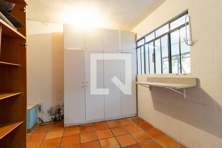 Casa para alugar com 700m², 7 quartos e 1 vaga Casa para alugar com 700m², 7 quartos e 1 vagaÁrea de Serviço