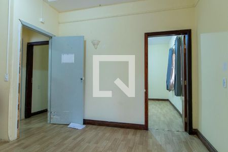 Quarto 1 de casa para alugar com 7 quartos, 700m² em Parolin, Curitiba