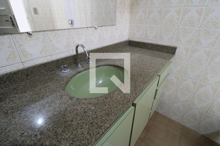Casa para alugar com 80m², 2 quartos e 1 vagaBanheiro