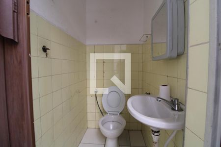 Casa para alugar com 80m², 2 quartos e 1 vagaBanheiro de Serviço