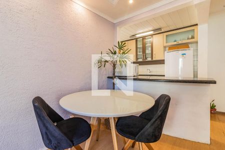 Apartamento para alugar com 72m², 2 quartos e 1 vaga Apartamento para alugar com 72m², 2 quartos e 1 vagaSala