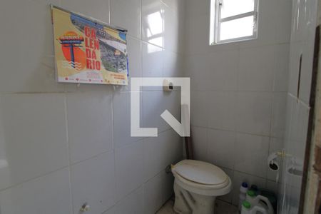 Casa à venda com 115m², 3 quartos e 2 vagasBanheiro de serviço