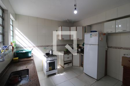 Casa à venda com 115m², 3 quartos e 2 vagasCozinha