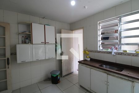 Casa à venda com 115m², 3 quartos e 2 vagasCozinha