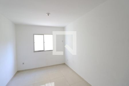 Quarto 2 de casa para alugar com 2 quartos, 65m² em Alcantara, São Gonçalo