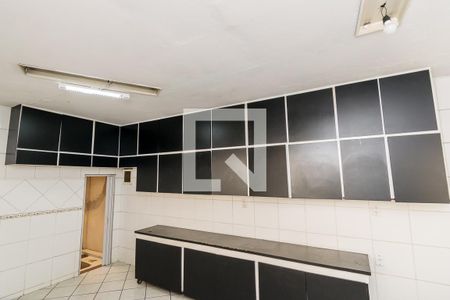 Casa para alugar com 300m², 4 quartos e 5 vagasCozinha - Armários