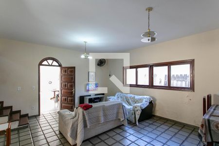 Sala de casa para alugar com 6 quartos, 469m² em Santa Mônica, Belo Horizonte
