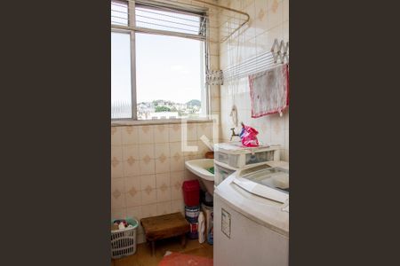 Apartamento para alugar com 58m², 2 quartos e 1 vagaÁrea de Serviço