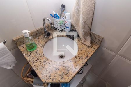 Casa de condomínio à venda com 128m², 3 quartos e 2 vagasBanheiro da Suíte