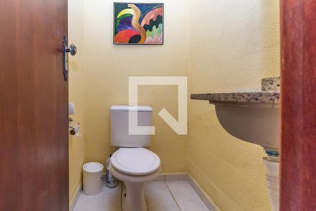 Casa de condomínio à venda com 128m², 3 quartos e 2 vagasBanheiro 3