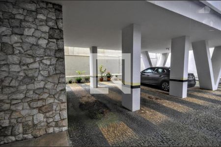 Apartamento à venda com 84m², 1 quarto e 1 vaga