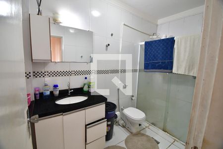 Apartamento à venda com 79m², 2 quartos e sem vagaBanheiro