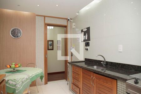 Apartamento à venda com 98m², 3 quartos e sem vagaCozinha