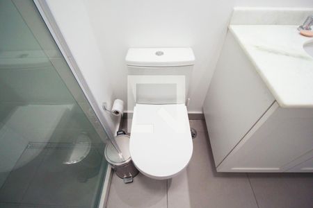 Apartamento à venda com 70m², 2 quartos e 1 vaga Apartamento à venda com 70m², 2 quartos e 1 vagaBanheiro